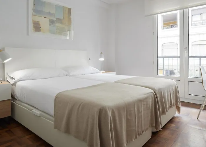 Always Easy I Larroca *