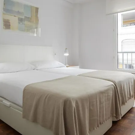 Always Easy I Larroca *