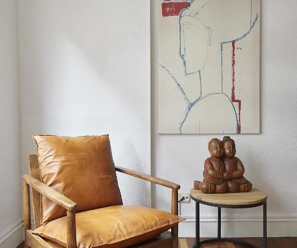 Always Easy I Larroca * 산세바스티안